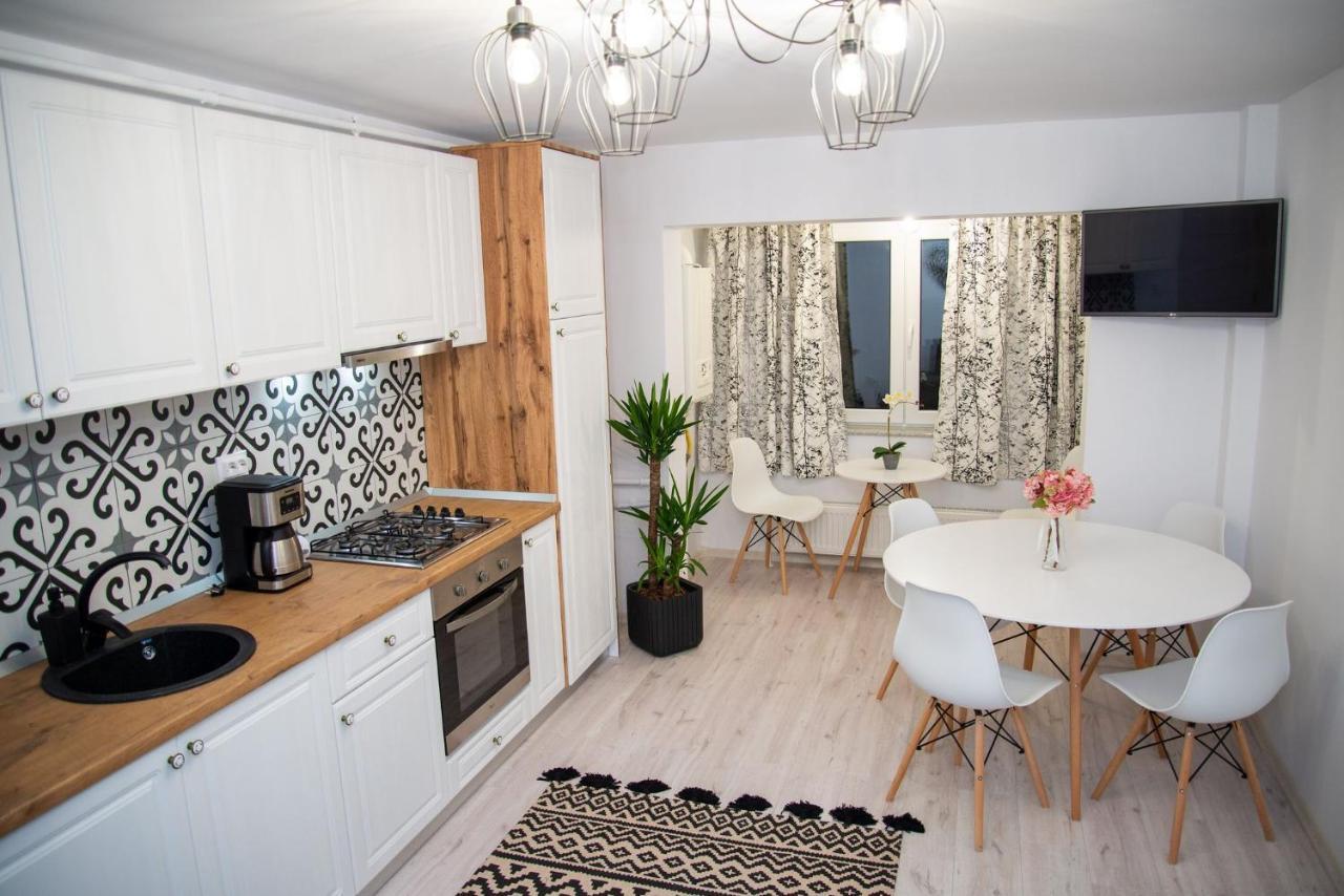 Apartament Daria Tîrgu Ocna Екстериор снимка