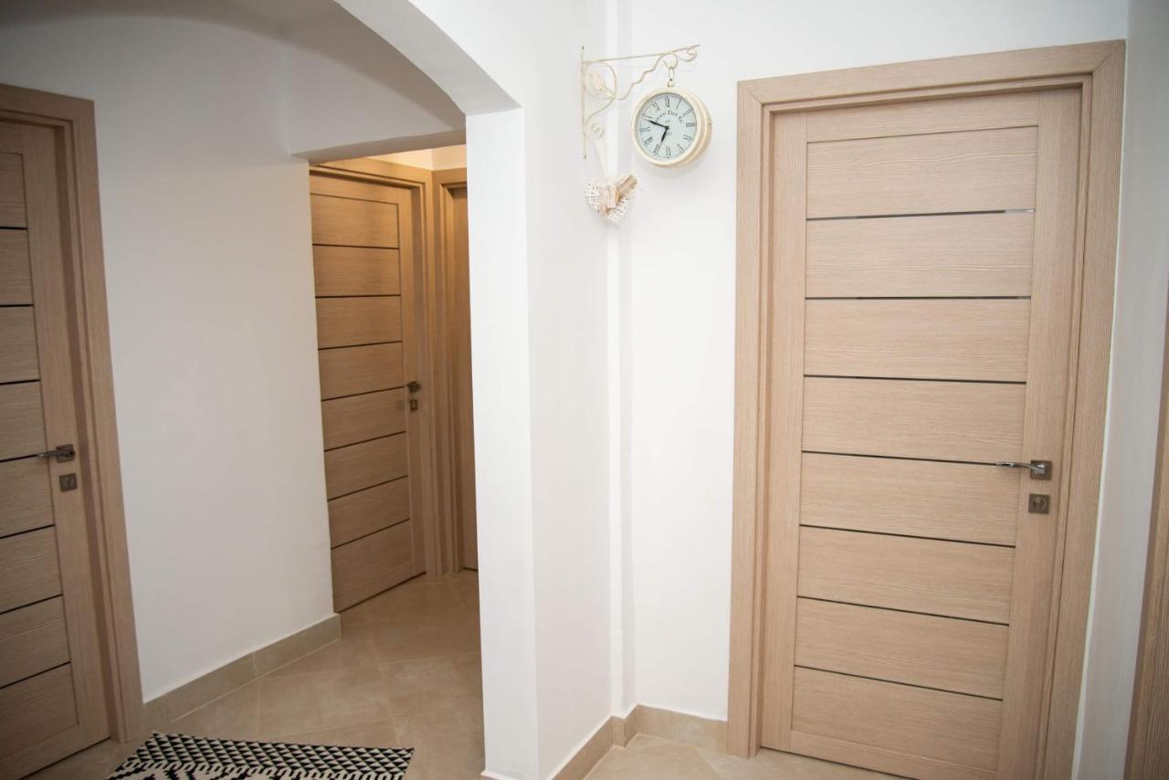 Apartament Daria Tîrgu Ocna Екстериор снимка
